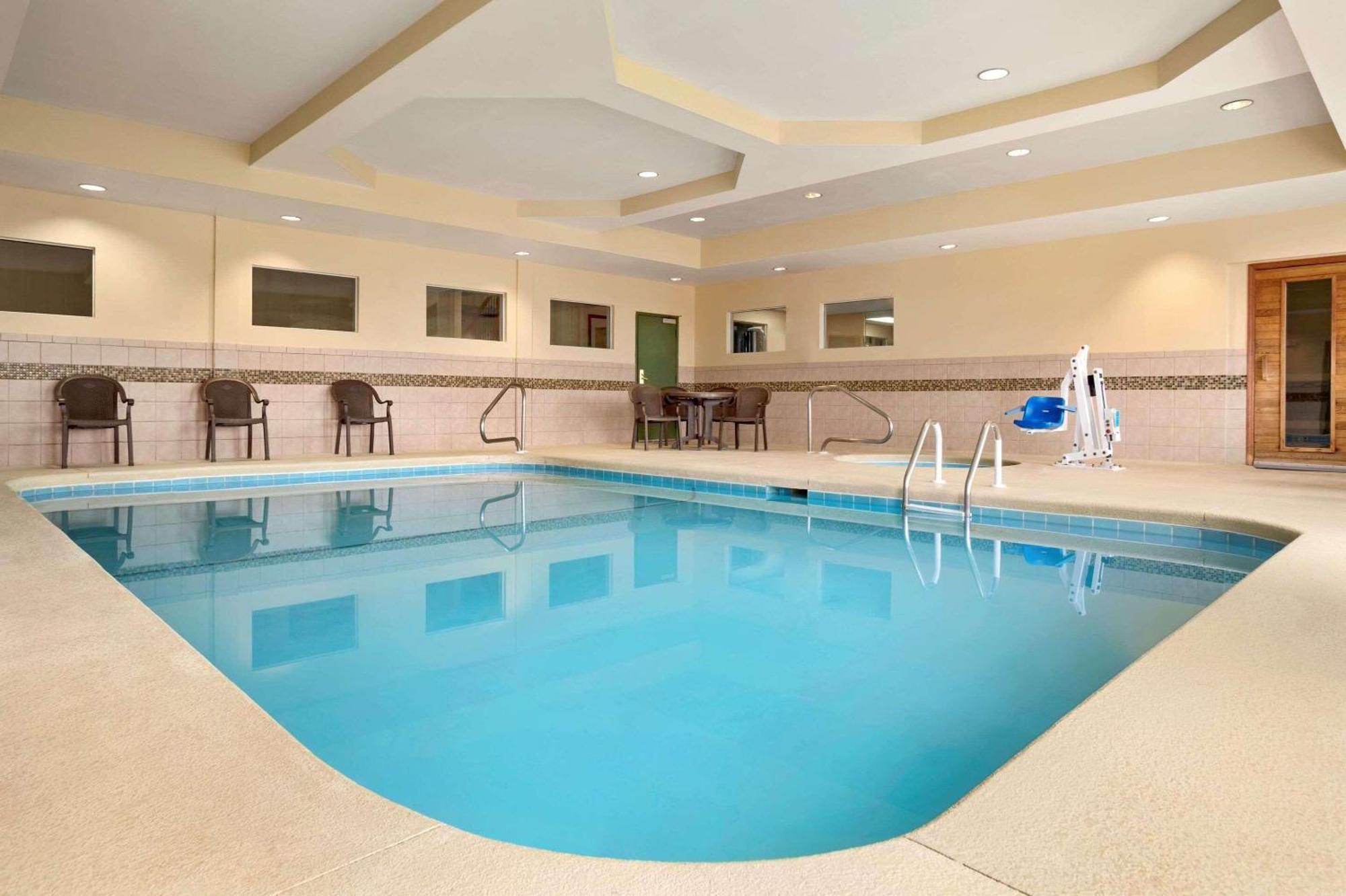 Country Inn & Suites By Radisson, Albany, Ga Luaran gambar
